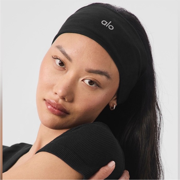 ALO Yoga Sleek Black Hairband With White Logo NEW main image 4